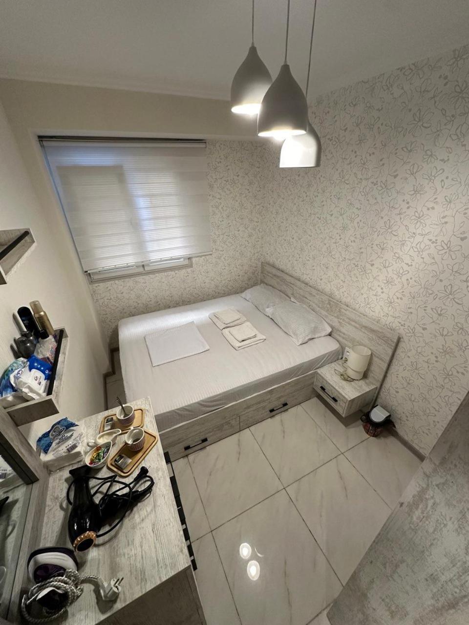Elegant Escape In City Center Jerevan Exteriör bild